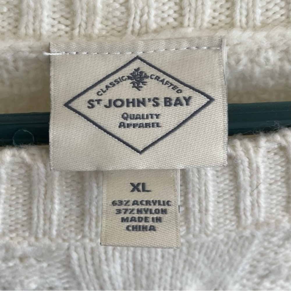 $10 SALE Knit Striped Sweater Blue Cream Winter Cozy Comfy St. John’s Bay - Picture 3 of 5